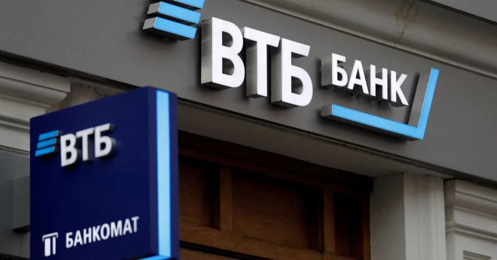 Planes exclusivos de EE. UU. para cortar lazos con bancos rusos seleccionados en caso de invasión de Ucrania: fuentes