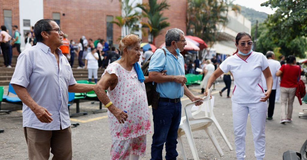 Sismo de magnitud 6,3 sacude la capital colombiana, evacuando edificios