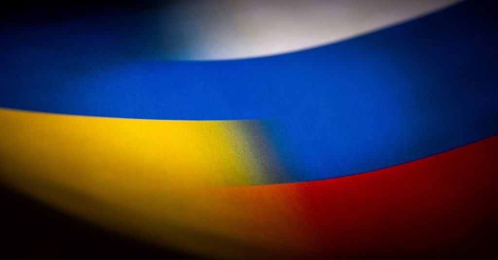 Rusia dice que drones ucranianos atacaron Crimea, Moscú y un depósito de petróleo