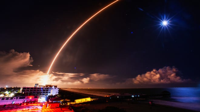 SpaceX traslada el lanzamiento de Starlink al viernes, un día después de NASA Psyche