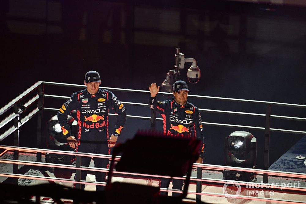 Max Verstappen, Red Bull Racing Sergio Pérez, Red Bull Racing 