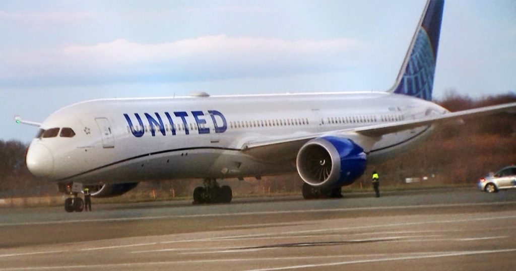Siete personas resultaron heridas después de que un vuelo de United a Newark experimentara turbulencias