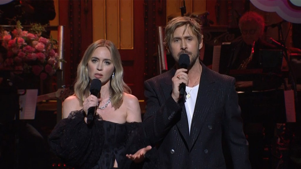 Ryan Gosling se burla en broma de Emily Blunt por cantar sobre Kane