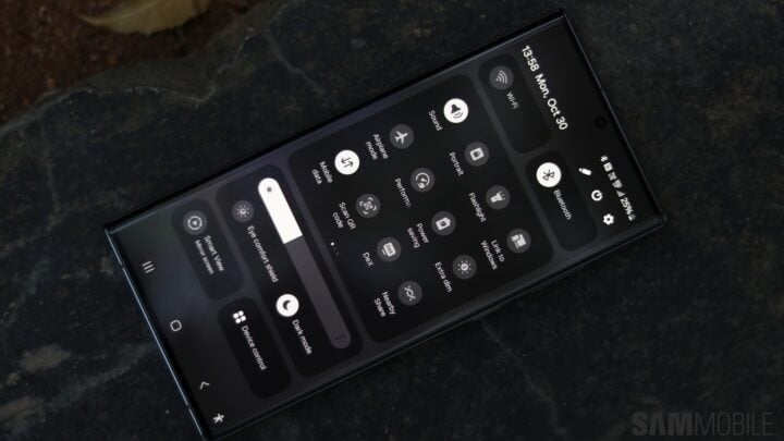 Samsung One UI 6 quick panel
