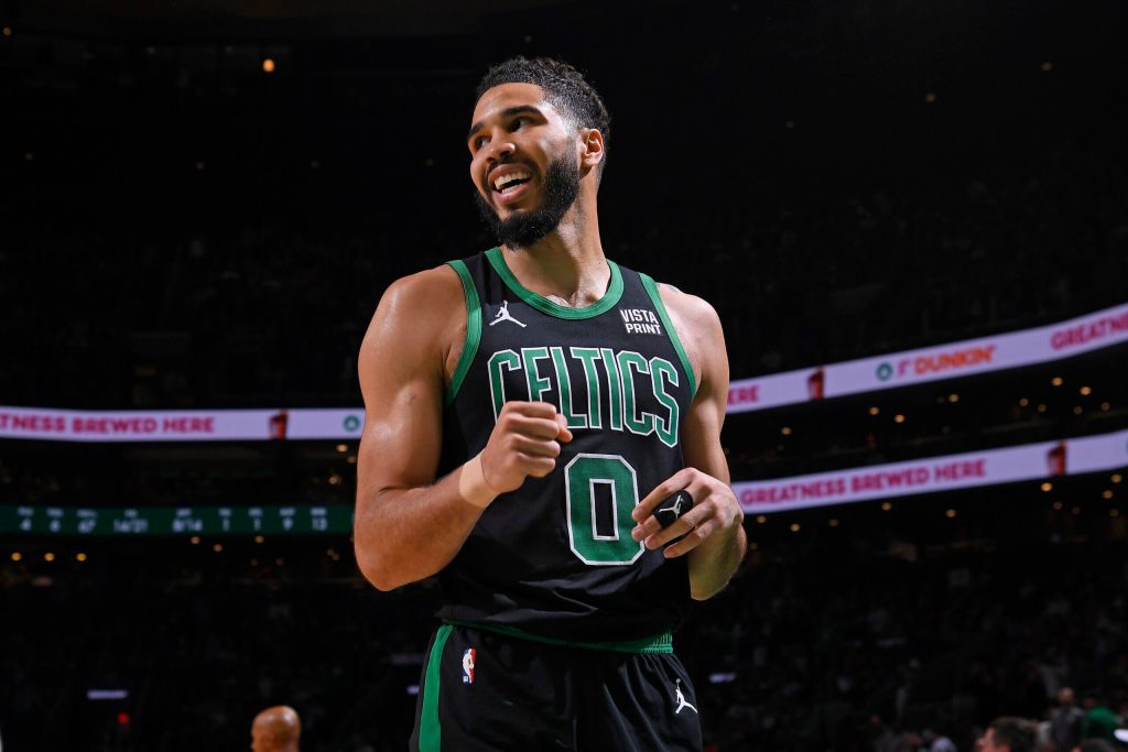 Conclusiones de los playoffs de la NBA el miércoles: los Celtics aplastan al Heat para avanzar, los Mavericks vencieron a los Clippers